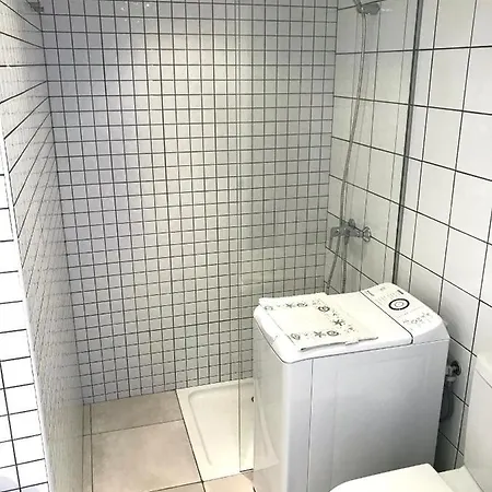 Lagos Renovated New Kitchen & Cotillo