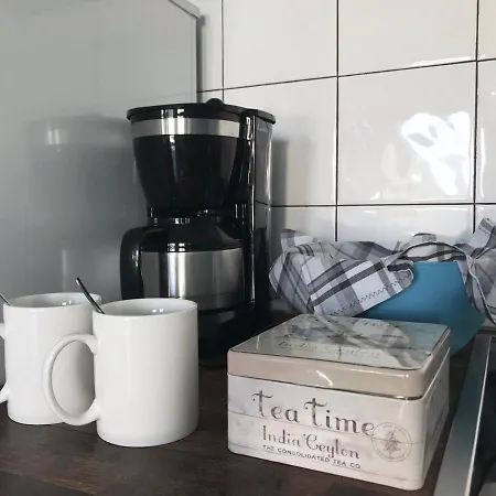 Lagos Renovated New Kitchen & アパート Cotillo