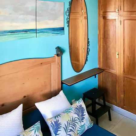Lagos Renovated New Kitchen & Apartamento Cotillo