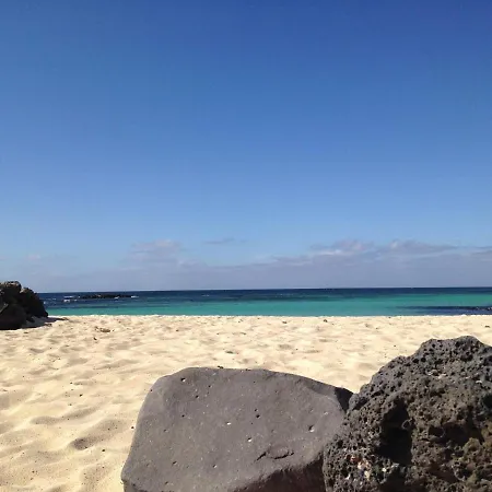 アパート Lagos Renovated New Kitchen & *