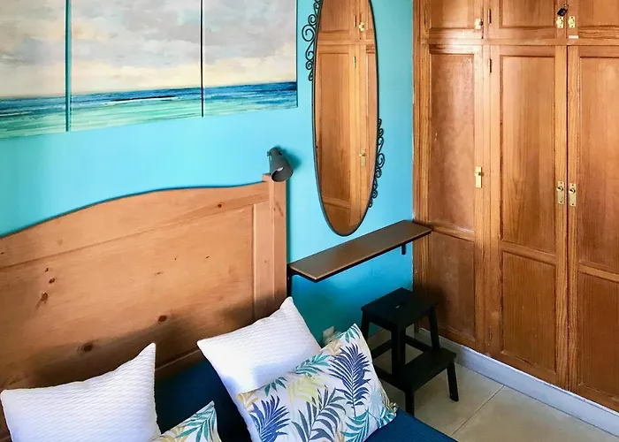 Lagos Renovated New Kitchen & Apartman Cotillo