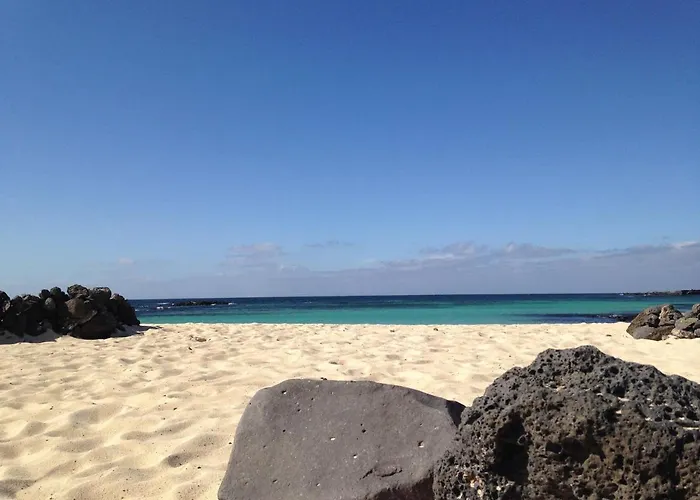 Apartman Lagos Renovated New Kitchen & *