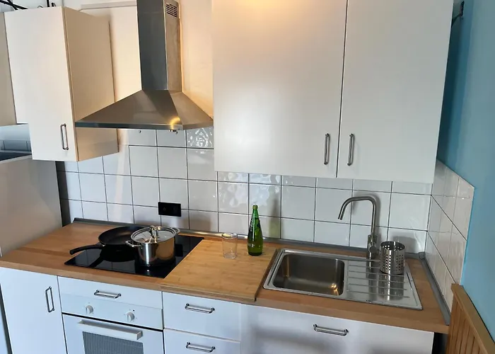 Lagos Renovated New Kitchen & Apartman Cotillo