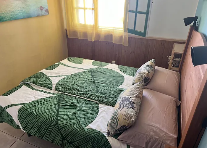 Lagos Renovated New Kitchen & Apartman Cotillo