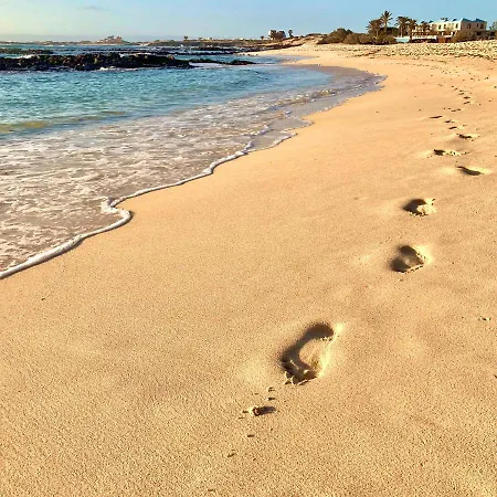 Lagos Renovated New Kitchen & El Cotillo (Fuerteventura)