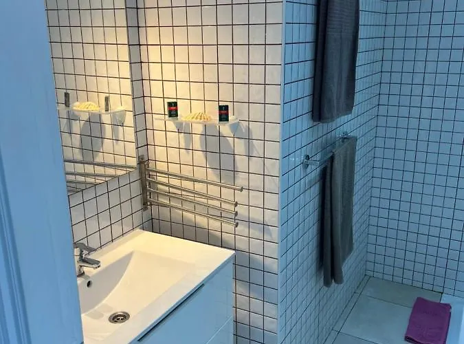 Lagos Renovated New Kitchen & * Cotillo